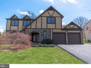 24 Seedling Dr, Holland, PA 18966