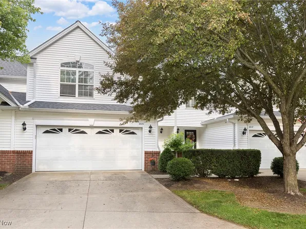 2016 E Reserve Cir, Avon, OH 44011