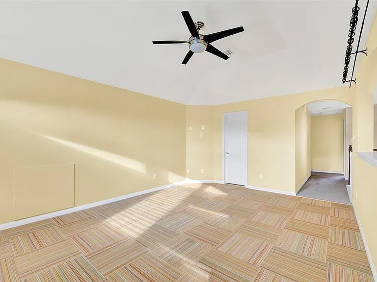 25431 Hall Meadow Ln — Photo 21