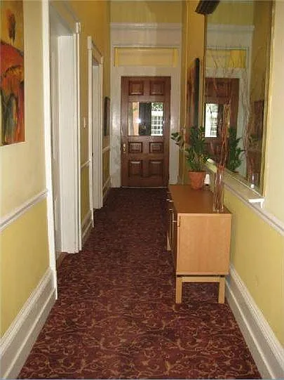 902 Pine St — Photo 12