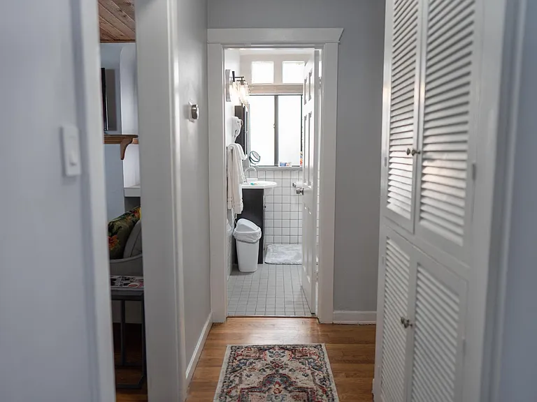11247 Huston St — Photo 34