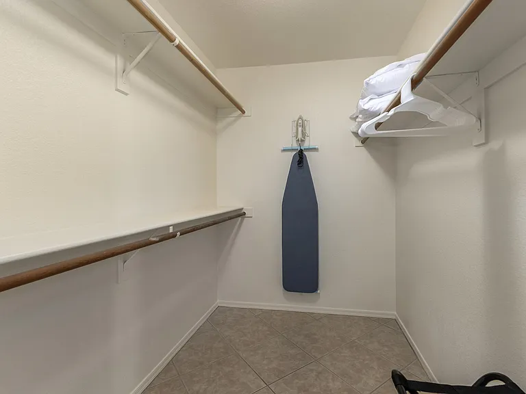 6424 E Menlo St — Photo 25