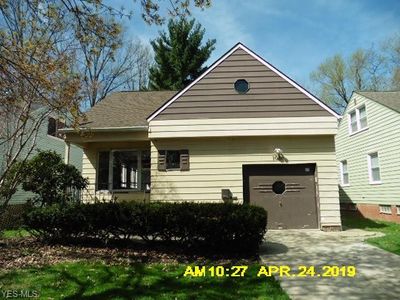 1086 Plainfield Rd, South Euclid, OH, 44121