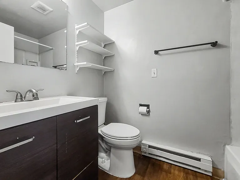 3213 21st Ave W — Photo 26