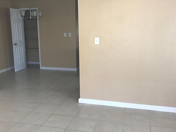 2nd image of 7330 Carlyle Ave APT 1