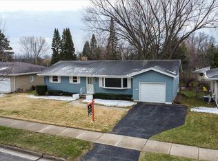 5401 Painted Post Dr, Madison, WI 53716