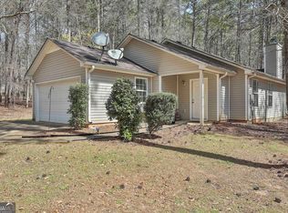 1109 Allen Rd, Grantville, GA 30220