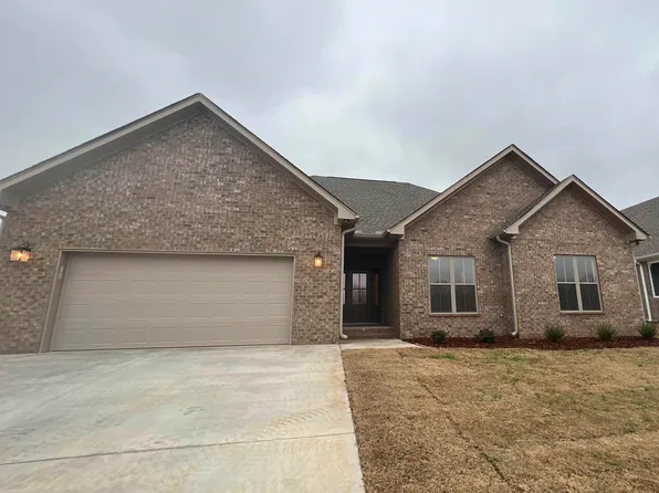 617 Ayden Mannon St, Rogersville, AL 35652