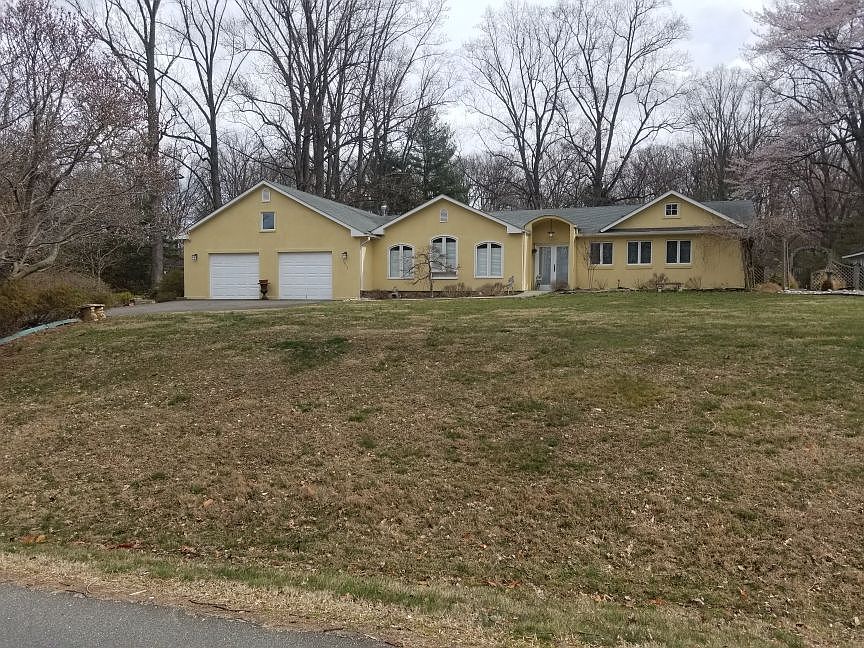 1st image of 2601 Oak Valley Dr