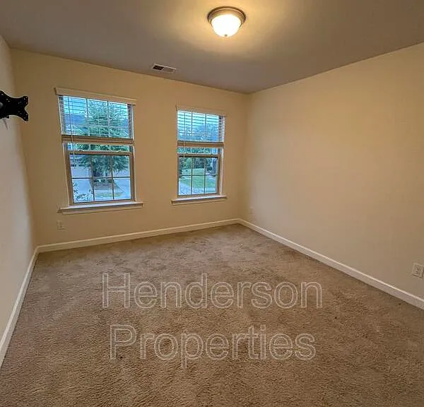 9254 Glenburn Ln — Photo 13