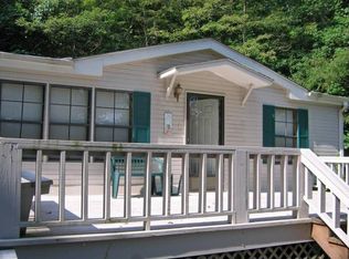 51 East Dr, Franklin, NC 28734