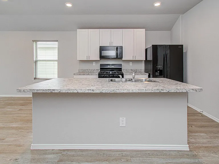 2030 Brixham Bluff Ln — Photo 5