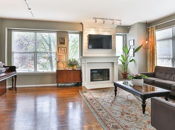 4th image of 4416 W Hutchinson St
