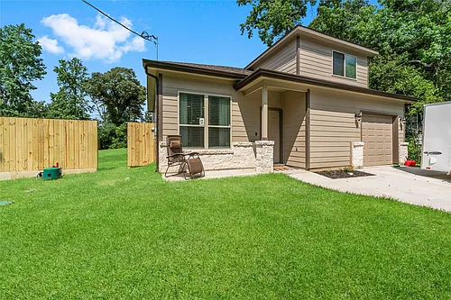12789 Royal West Dr Photo 1