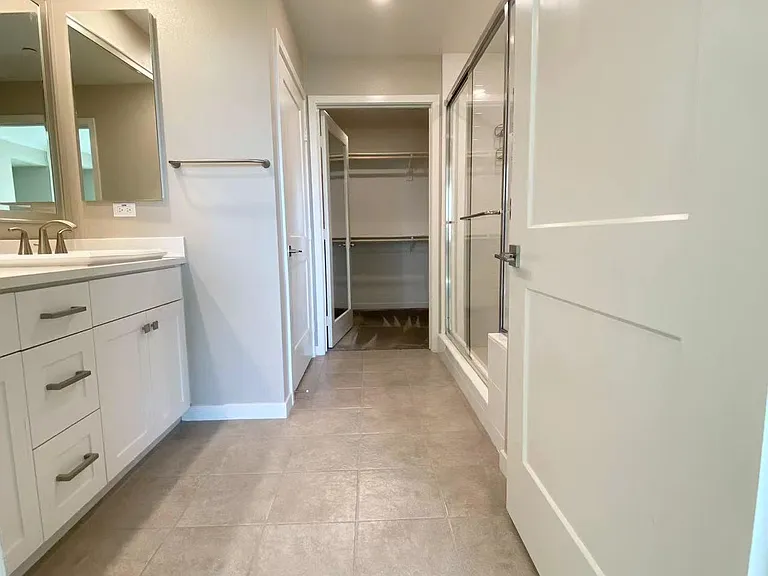 199 Bowery Way — Photo 5