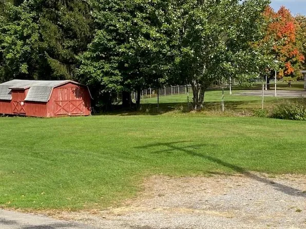 W Main St, Clarion, PA 16214