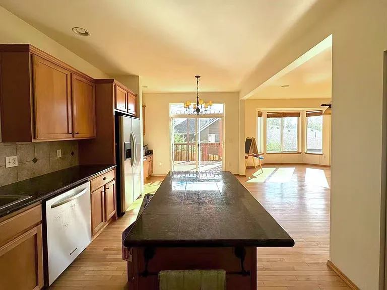 19727 82nd Ln NE — Photo 10