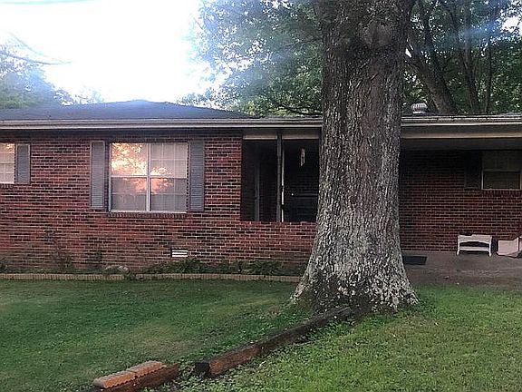 4th image of 128 Wakefield St