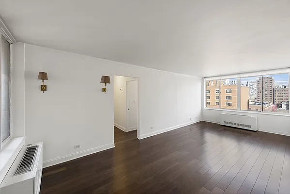 Rented by Compass | media 9