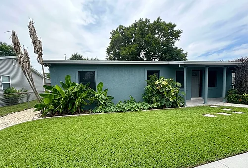 7120 Prato Ave Photo 1 7120 Prato Ave Photo 1