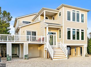 4 Sandy Cove Ln, Beach Haven, NJ
