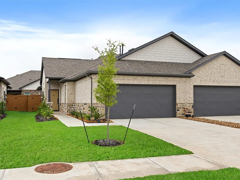 2711 Sunrise Breeze Dr — Photo 27