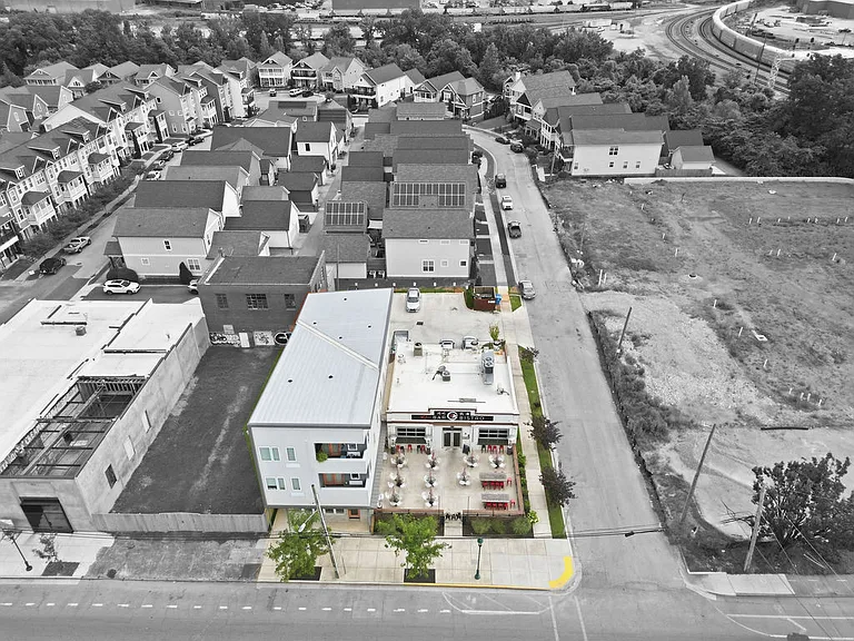 623 E Main St #105 — Photo 12
