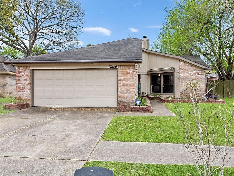 1st image of 17539 Davenway Dr