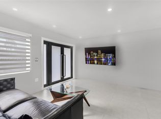 6551 SW 32nd St, Miami, FL 33155