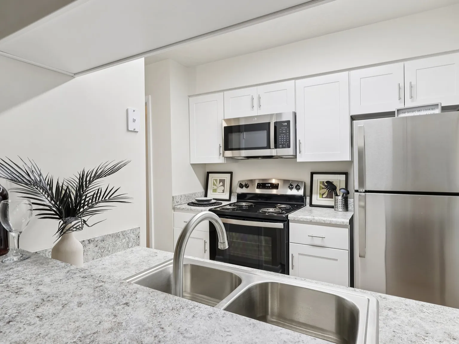 Chestnut Ridge Apartments — Photo 4