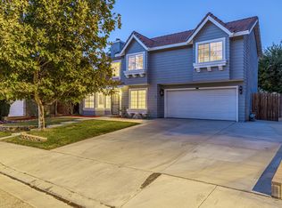 39412 Beacon Ln, Palmdale, CA 93551