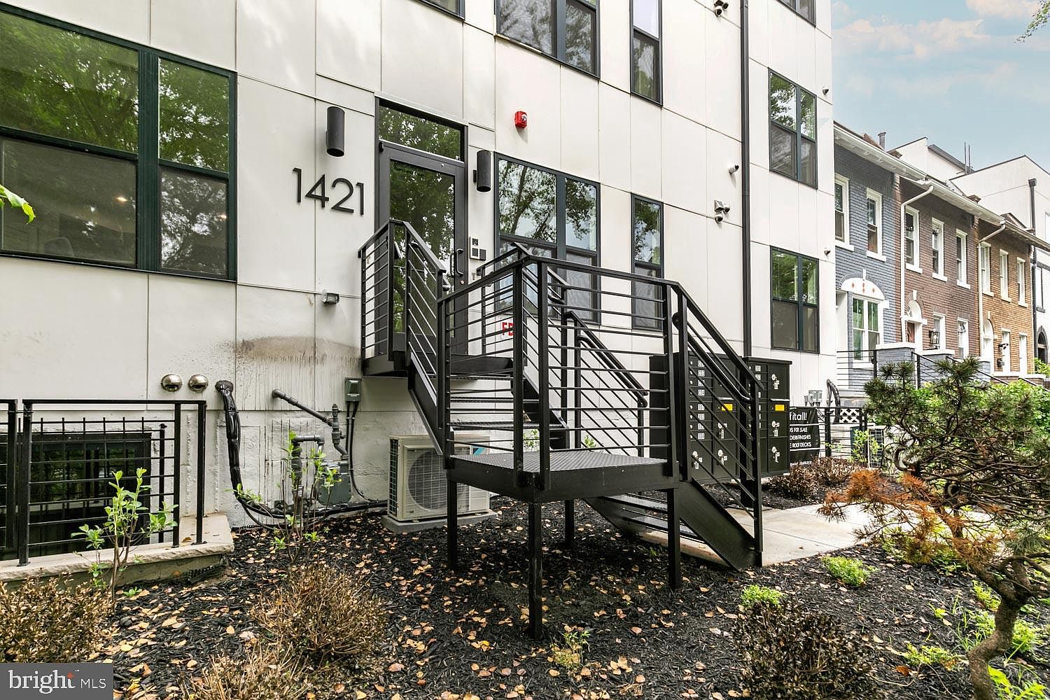 1421 Spring Rd NW #104, Washington, DC 20010 | MLS #DCDC2184748 | Zillow