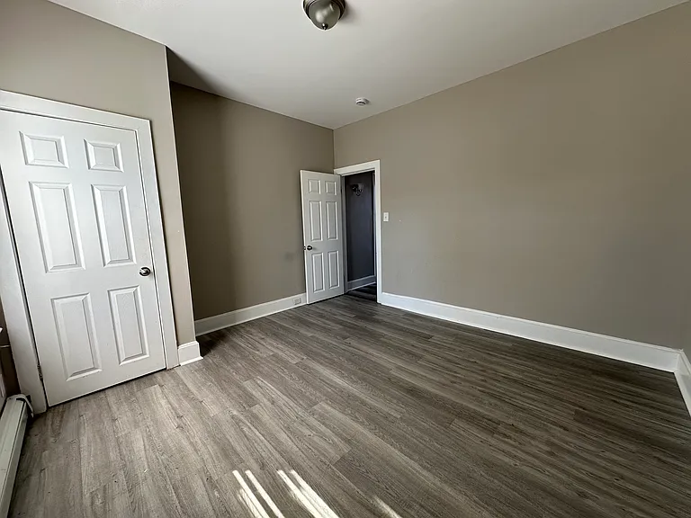 252 Parkway Ave #2 — Photo 15