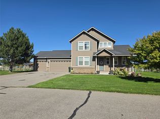 585 Wildflower Cir, Hamilton, MT 59840