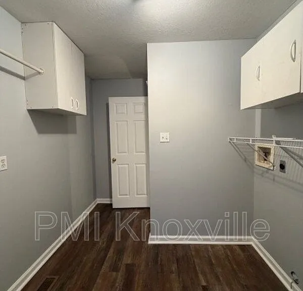 4136 Larigo Dr — Photo 21