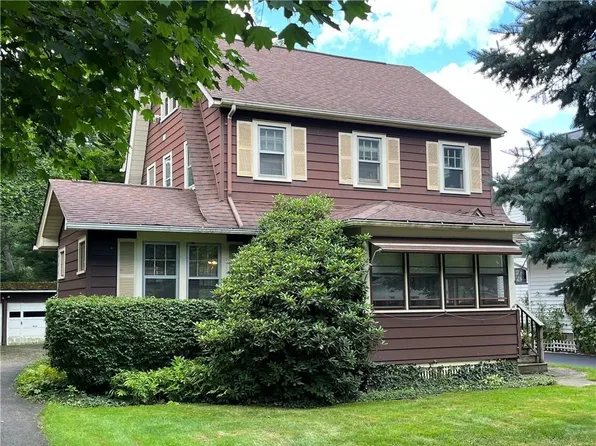 35 Poppy St, Rochester, NY 14617