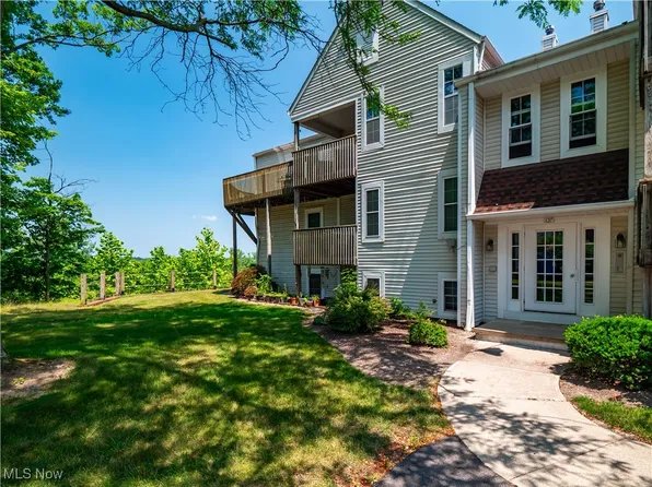 1217 W River Rd N APT A3, Elyria, OH 44035