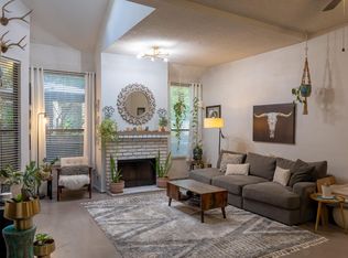 2890 Huntington Blvd APT 145, Fresno, CA 93721