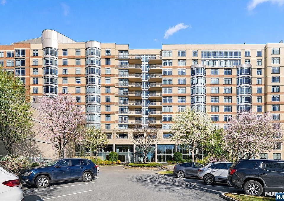 1st image of 8100 River Rd APT 1011