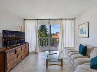 Golden View Condo, Hallandale Beach, FL 33009
