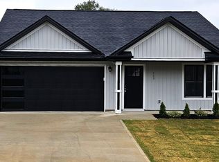 123 Sunrise Rd, Spartanburg, SC 29302