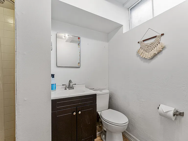 7296 Raritan St — Photo 8