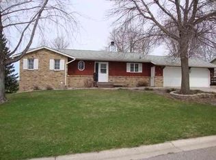 2401 4th Ave SE, Willmar, MN 56201