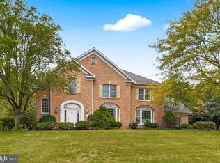 1350 Briargate Dr, York, PA
