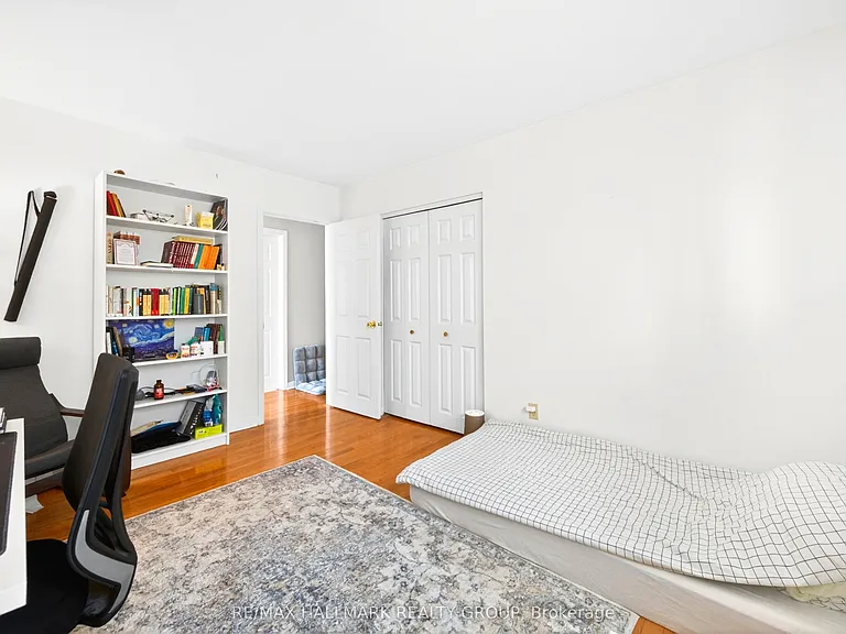 2636 Regina St #B — Photo 11