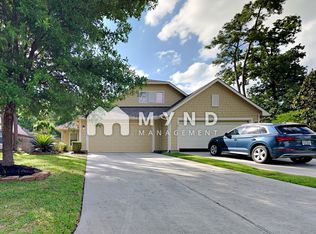 11 Fitzroy Pl, Conroe, TX 77384
