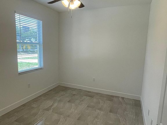 3rd image of 5404 Brookfield St #101