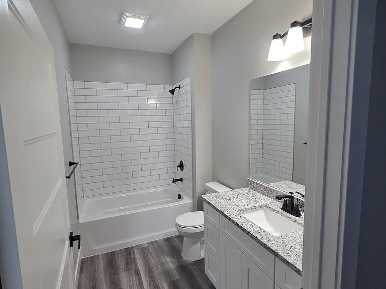 1150 Vista Ct — Photo 11