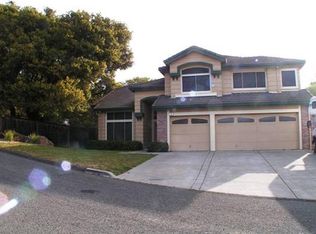 14 McNamara Ln, Martinez, CA