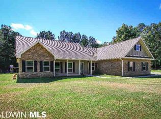 25230 Chestnut St, Elberta, AL 36530